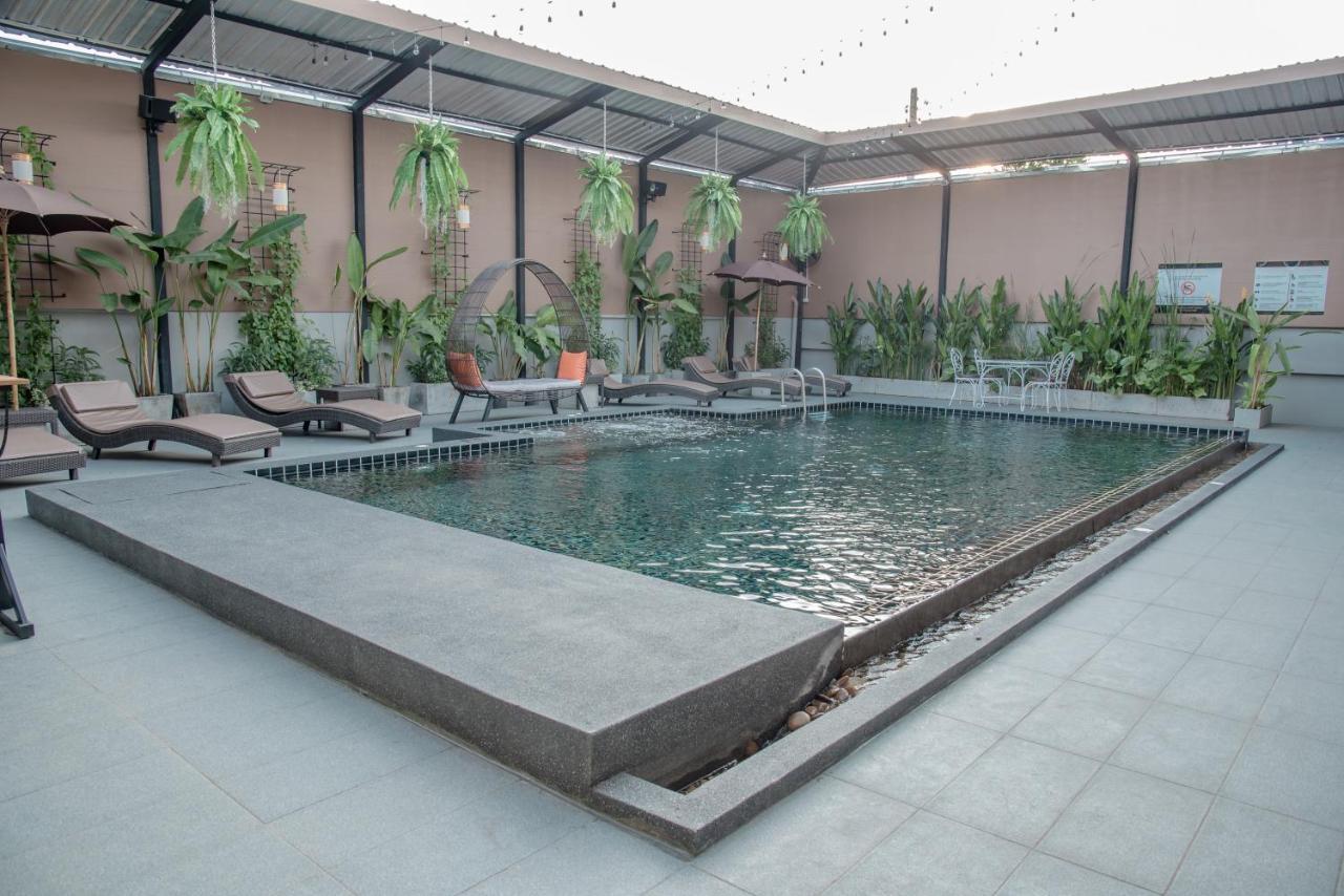 Peppy Hotel-Pepperyhills Hotel Chiang Mai Esterno foto