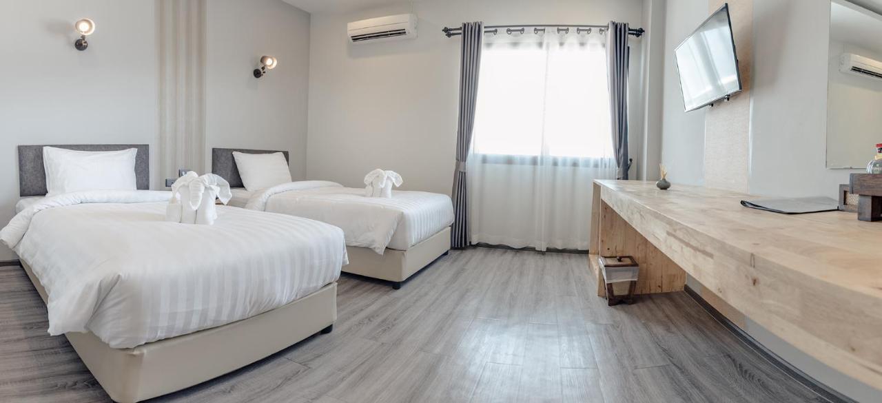 Peppy Hotel-Pepperyhills Hotel Chiang Mai Esterno foto